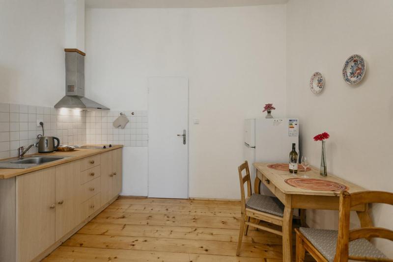 Apartman 3, Suvorovova 158 Cesky Brod Ngoại thất bức ảnh